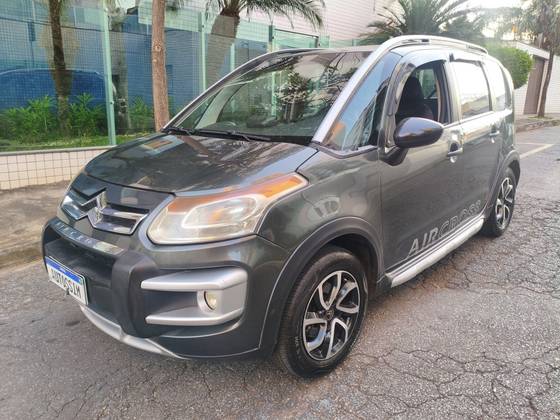 CITROËN AIRCROSS 1.6 GLX 16V FLEX 4P MANUAL CITROËN AIRCROSS 1.6 GLX 16V FLEX 4P MANUAL